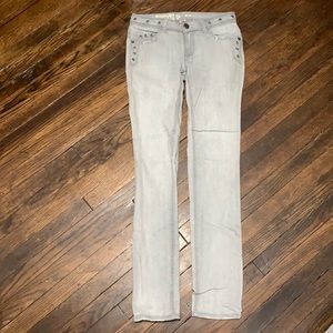 Mossimo Supply Co. Jeans. Size 3.
